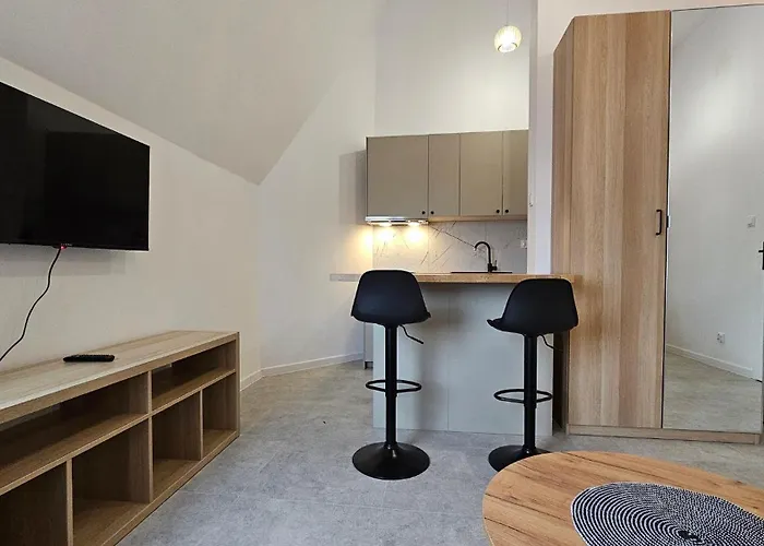 Fieldorfa House 오스트로웽카