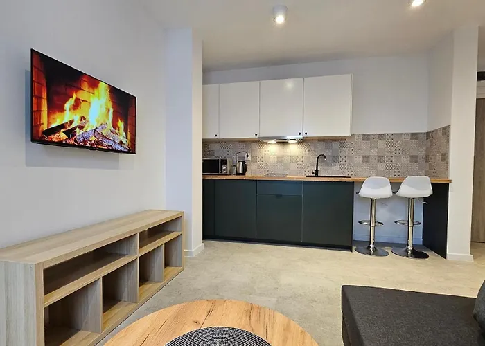 Fieldorfa House 아파트