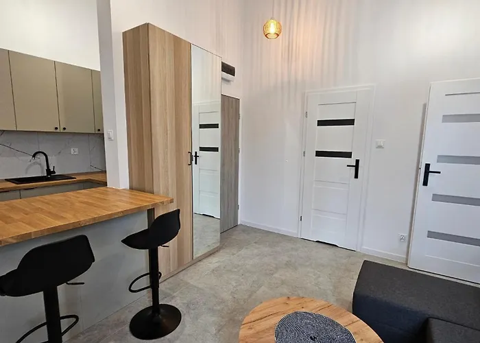 Fieldorfa House * 오스트로웽카